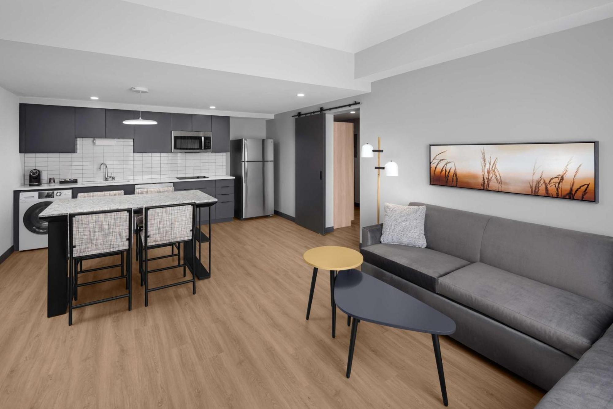 Homewood Suites By Hilton Grand Prairie At Epiccentral Екстер'єр фото